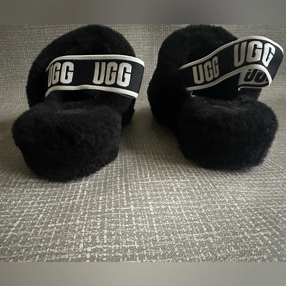UGG Black Fluff Yeah Slides Slippers with Logo Strap size 9 - Picture 4 of 11